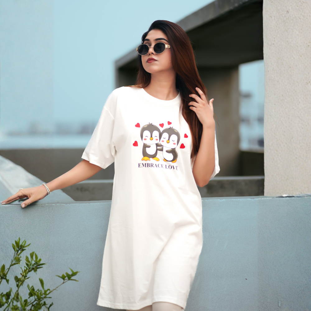 ৪ পিস লেডিস লং টি-শার্ট কম্বো ১১৯৯ টাকা (Style-Orange Juice Megenta // Embrance White // Labubu Black // Sunny Days Merun)